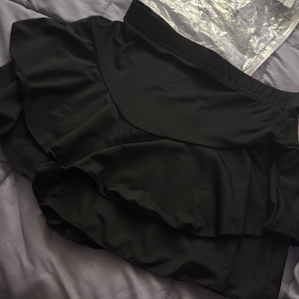 Forever 21 Black Ruffled Skirt Set